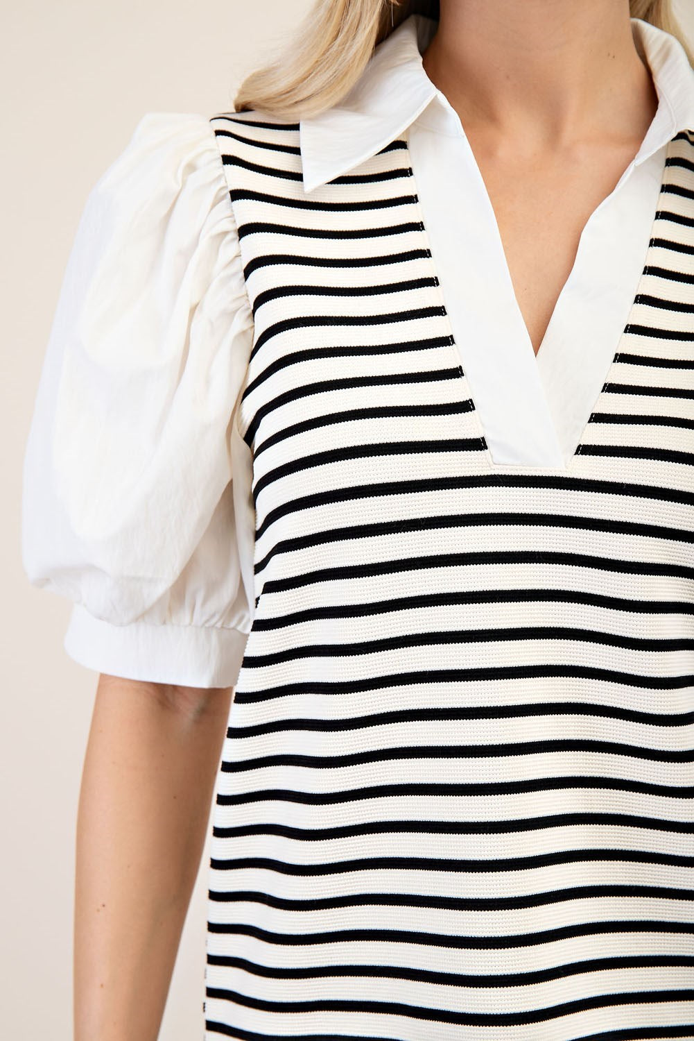 V Neck Stripe Puff Sleeve Blouse