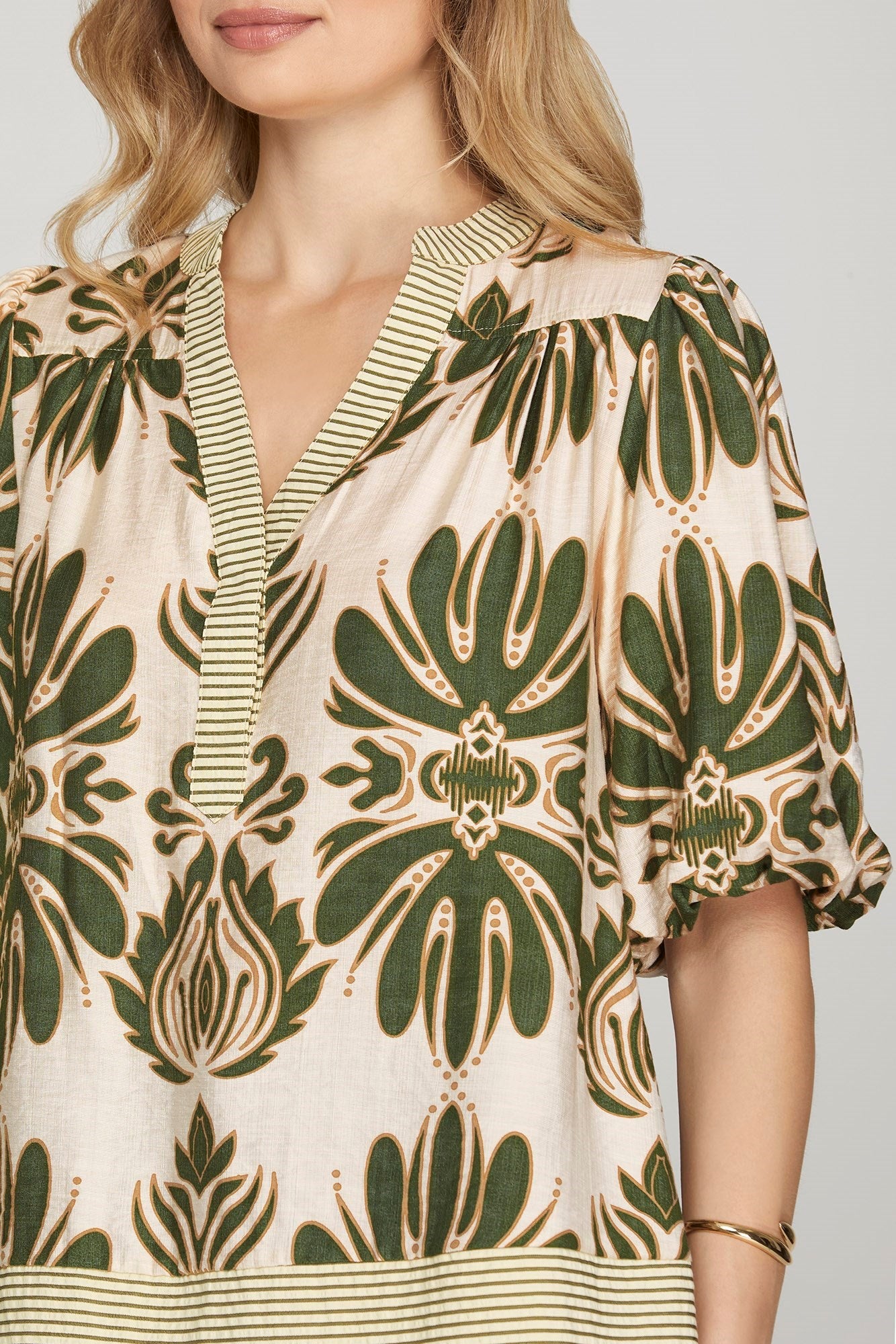 Olive Top