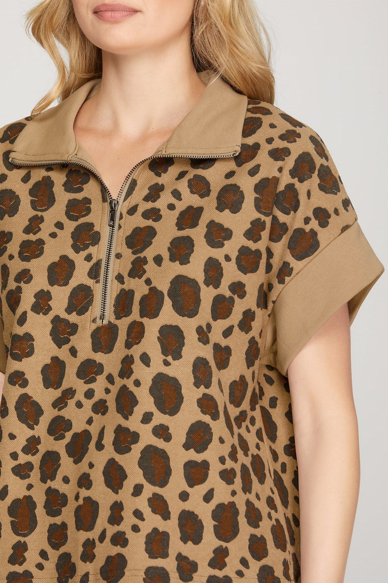 Leopard Knit Zipper Top